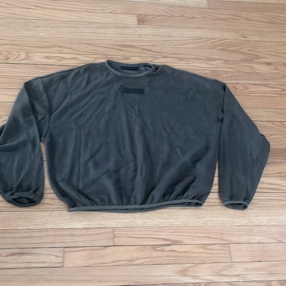 Fear of God Essentials Dark Olive Crewneck Sweater. NWOT - Picture 1 of 10